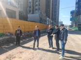 公司領(lǐng)導對在建市政項目進行檢查
