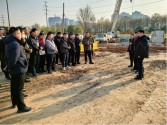 公司組織現(xiàn)場(chǎng)管理人員開展市政道路工程現(xiàn)場(chǎng)觀摩學(xué)習(xí)